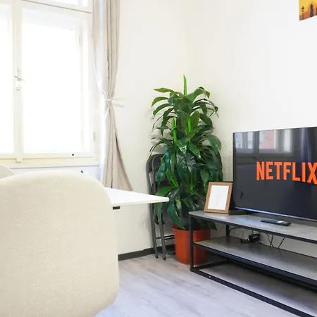 Flat With Balcony And Garage Praga